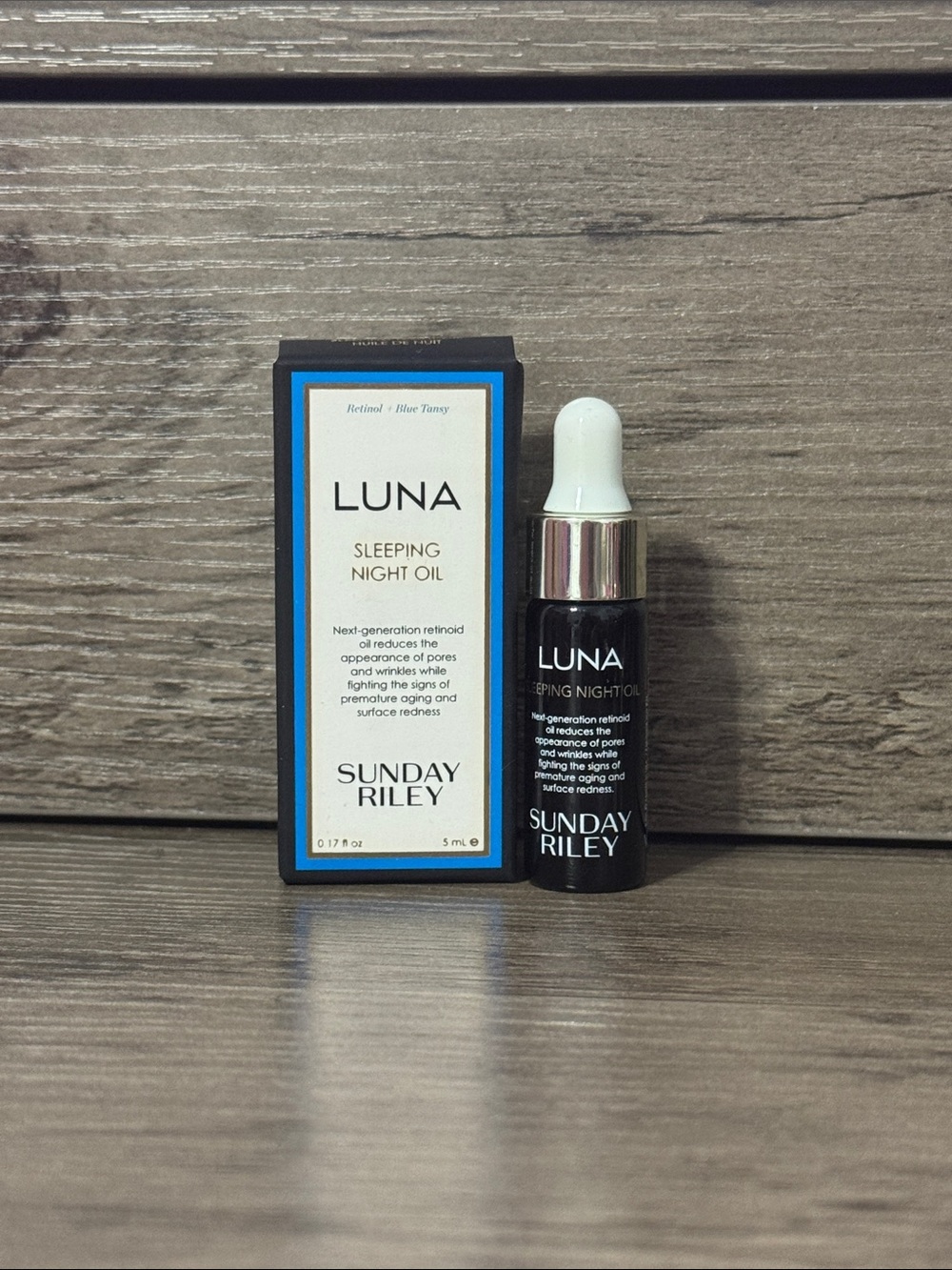 SUNDAY RILEY Luna Retinol Sleeping Night Oil ~ .17 Oz travel size. NIB